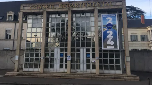 Uniforme au collège : test "grandeur nature" en Loir-et-Cher ?