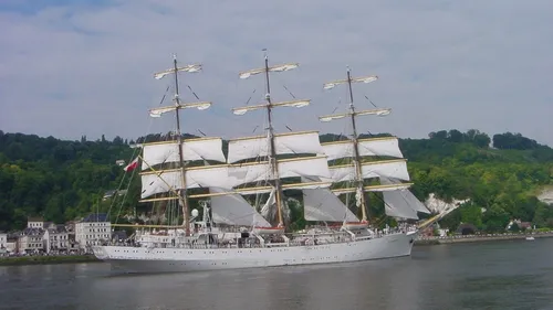 Armada de Rouen : l'escale du "Dar Mlodziezy", à un an de l’évènement