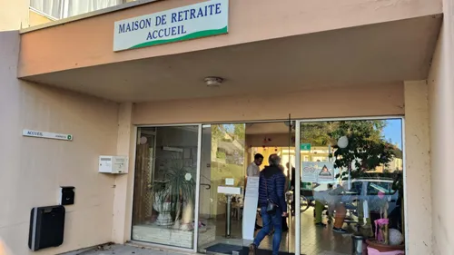 Ehpad fermé en Sarthe : "Une première dans le département"