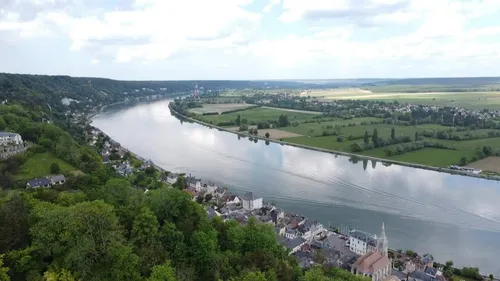 Normandie : La Bouille, village préféré des Français 2022 ?