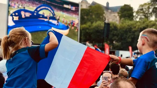 Coupe du monde : dénoncer plutôt que boycotter, selon Stéphane Le Foll