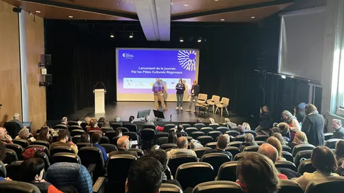 [PODCAST] Le monde culturel touché de plein fouet par les coupes...