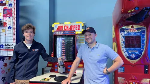 [PODCAST] Salle d'arcade : un concept inédit ouvre en Sarthe