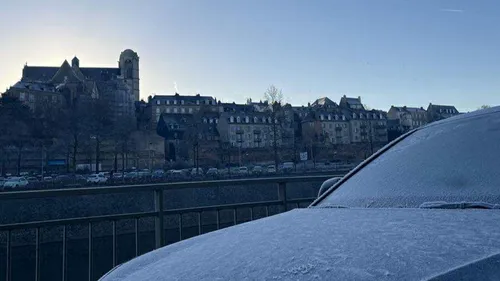 Neige et verglas : les Pays-de-la-Loire en "vigilance orange"