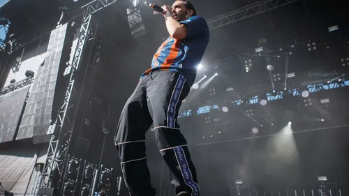 Beauregard : Gringe a "hâte" de retrouver le public caennais cet été