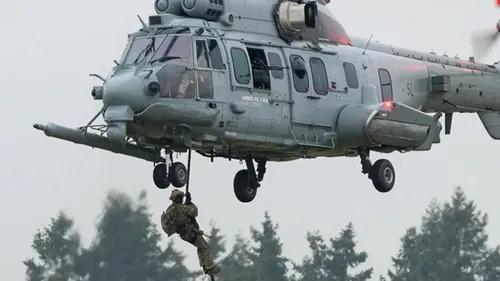 Pourquoi autant d'appareils militaires dans le ciel d’Évreux cette...