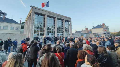 Blois : le recueillement face à la tragédie d’Arras