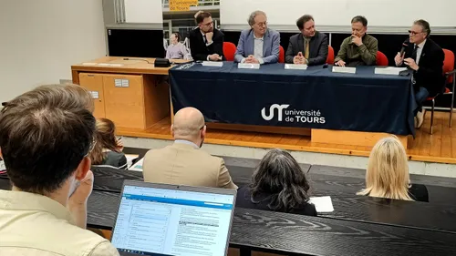 Blois : une licence au cœur des problématiques que pose le numérique