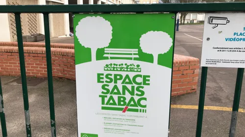 Au Grand-Quevilly, un espace sans tabac devant l'école...