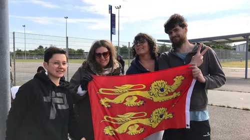 Indochine à Rouen : "On aime être au premier rang pour être au plus...