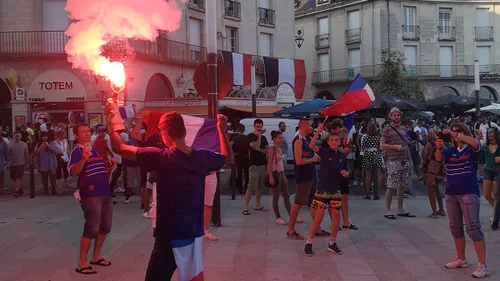 Blois : l’appel à manifester sa joie "dans le respect des règles"