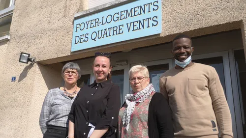 [Podcast] Une vingtaine de déplacés ukrainiens accueillis dans le...