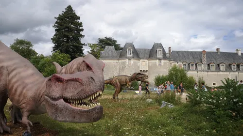 [PODCAST] Seulement quelques jours pour voir les dinosaures à...