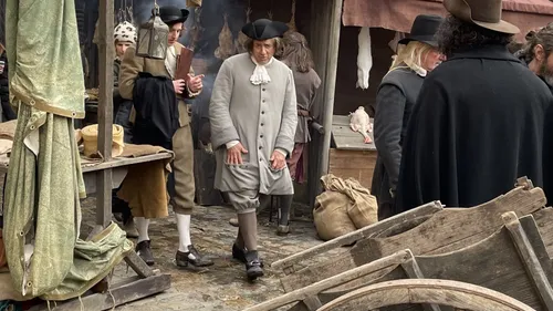 [Photos] Dany Boon en tournage dans le vieux Mans