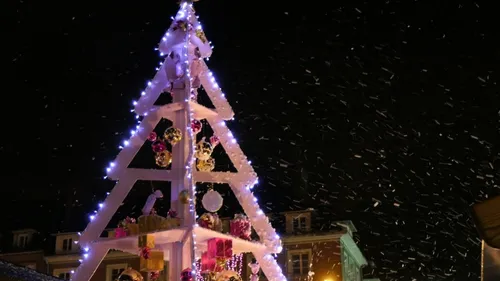 Lisieux : des illuminations sur fond d'appel aux économies
