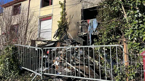Le Mans : la maison ravagée par le feu dans la nuit du Nouvel-An