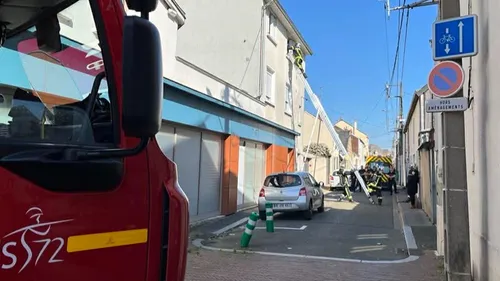 Le Mans : il n'entend pas la sonnette, elle appelle les pompiers