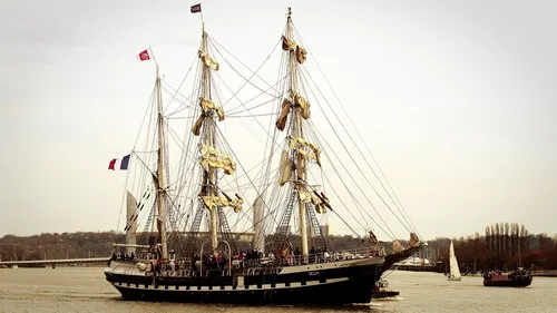 Le "Belem" arrive à Honfleur et se visite tout le week-end