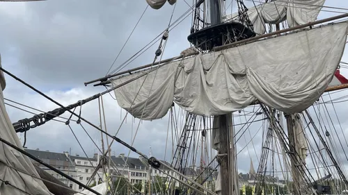 [PODCAST] Millénaire de Caen : le navire "Le Phoenix", star du...