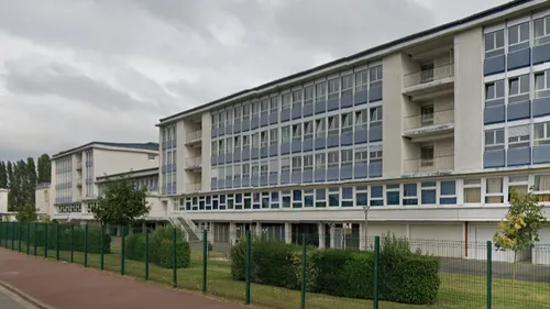 La Ferté-Bernard : reprise des cours ce mardi 4 octobre au lycée