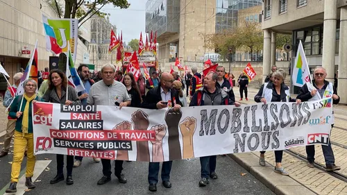 "Un SMIC à 2 000 euros pour vivre dignement !" réclame la CGT