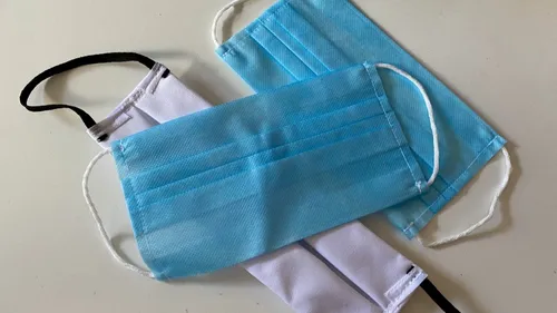 Grippe : dans quels hôpitaux faut-il porter un masque ? 