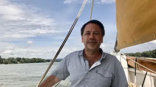 Michel Bussi donne un coup de plume au secrétariat du Père Noël