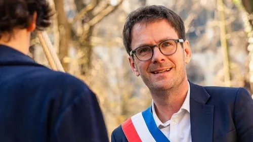 Rouen : Nicolas Mayer-Rossignol révèle une récidive de son cancer