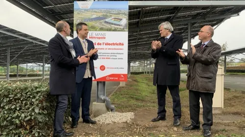 Stade Marie-Marvingt : le PDG d'EDF au Mans pour l'inauguration des...