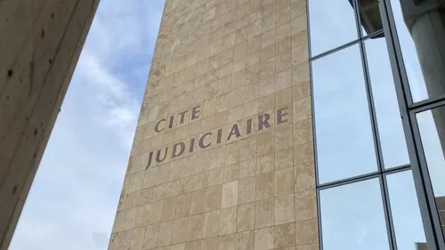 Condamnée pour un coup de lame porté près du cœur, au Mans