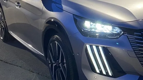 Voitures électriques : 31% des ventes en janvier dans les...