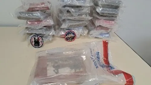 243 kilos de cocaïne saisis sur l’A10 par les douanes de Bourges et...