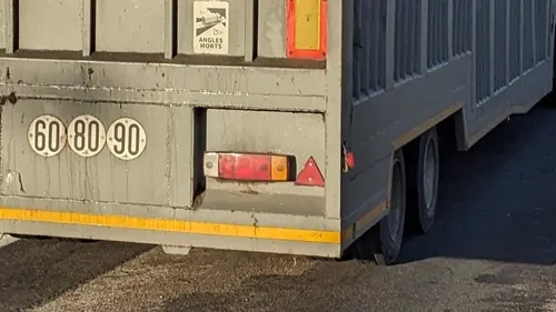 A Rouen, pourquoi six camions ont crevé sur la Sud 3 ?