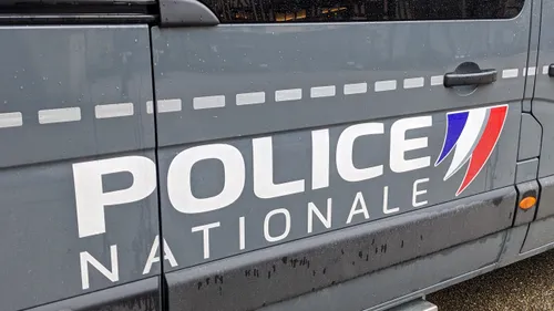 Rouen : des policiers alertent sur la crise de la filière...