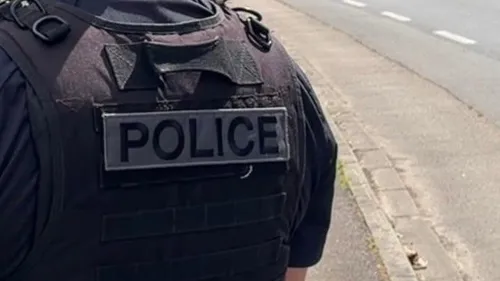Evacuations : quatre "profiteurs" interpellés en marge des...