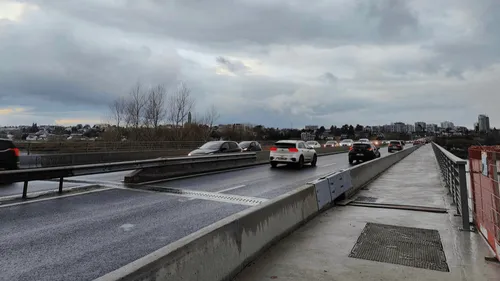 Blois : reprise des travaux sur le pont Charles-de-Gaulle