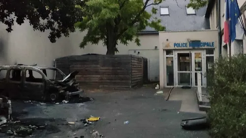 Emeutes à Blois : "On aurait cramé" réagit Yann Bourseguin