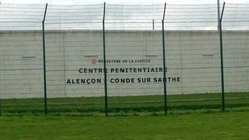 Simulation de prise d'otage au centre pénitentiaire de...