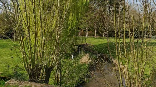 Dans l'Eure, la commune de Bueil porte plainte après la pollution...