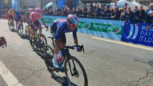Le Mans : l'arrivée du Région Pays-de-la-Loire Tour modifiée