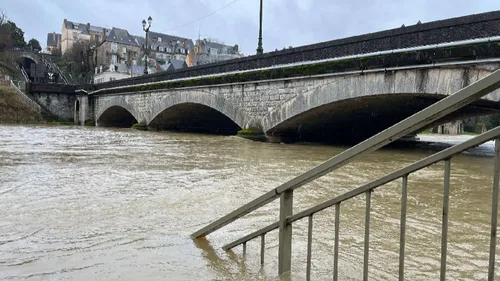 Au Mans, l'eau des rivières monte sérieusement