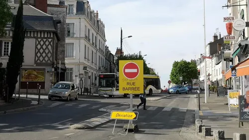 Blois : avant les travaux de la rue du Bourg-Neuf, place au...