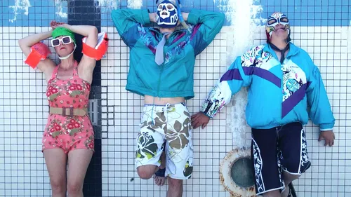 Le Mans : les Run Ronie Run tournent leur clip dans l'ex piscine...