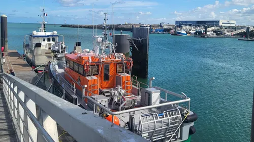 Un nouveau canot pour les sauveteurs en mer de la station SNSM de...