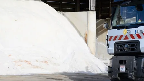 Neige et verglas : prudence sur la route entre ces 1er et 2 janvier