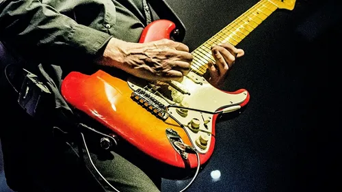 Les Simple Minds en concert sur les 24 Heures du Mans