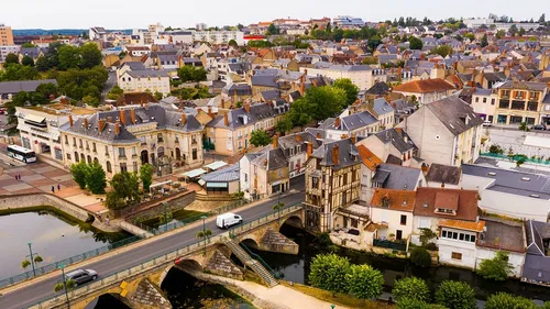 Sweet FM s’écoute désormais à Vierzon !