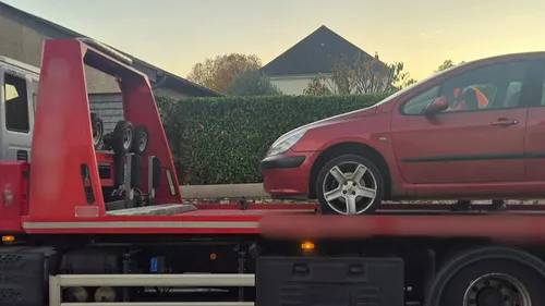 Positif aux stups et à l'alcool, il est intercepté au volant d'une...