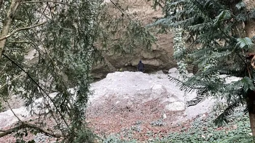 Un spéléologue coincé dans une grotte à Canteleu