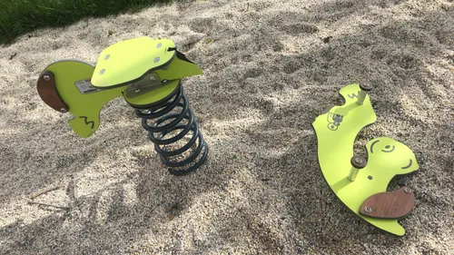 Perche : un jeu pour enfants dégradé à L'Hermitière